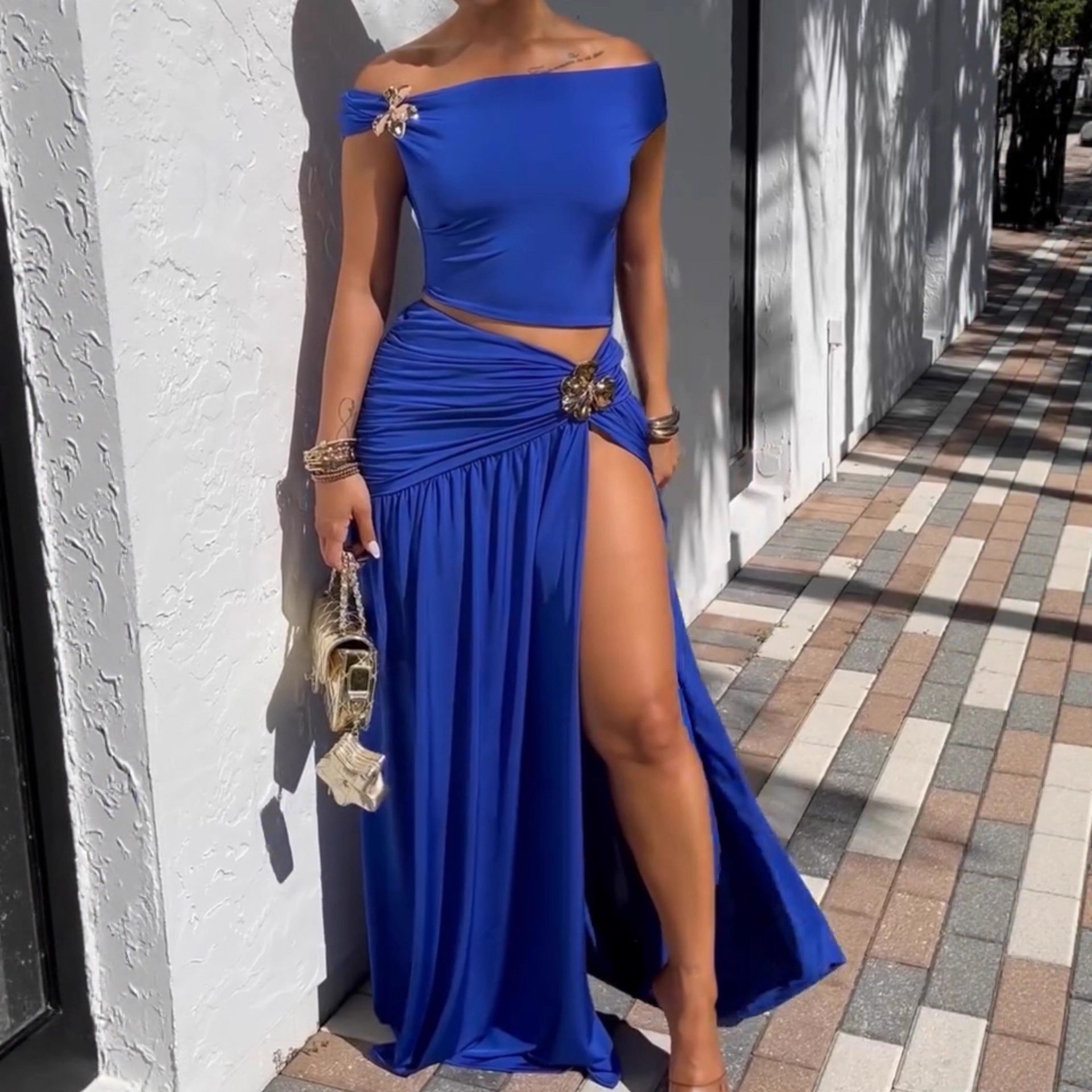 Women's Top And Slit Pleated Skirt Set